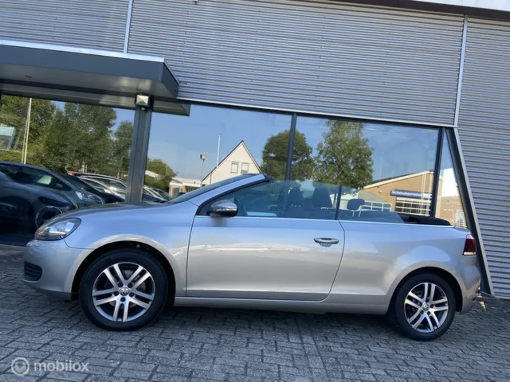 Volkswagen Golf 2