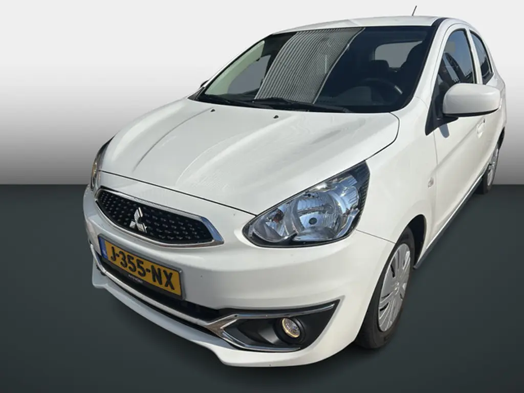 Mitsubishi Space Star 3