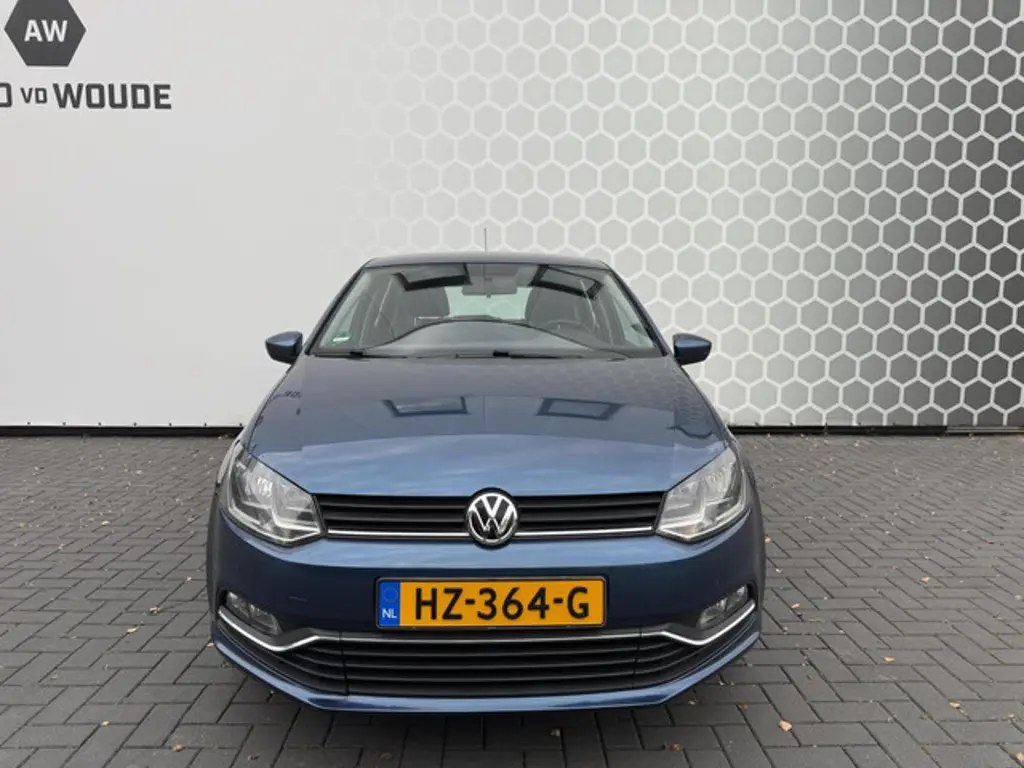 Volkswagen Polo 2