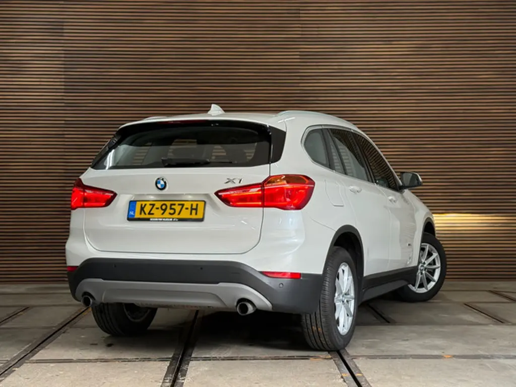 BMW X1 3