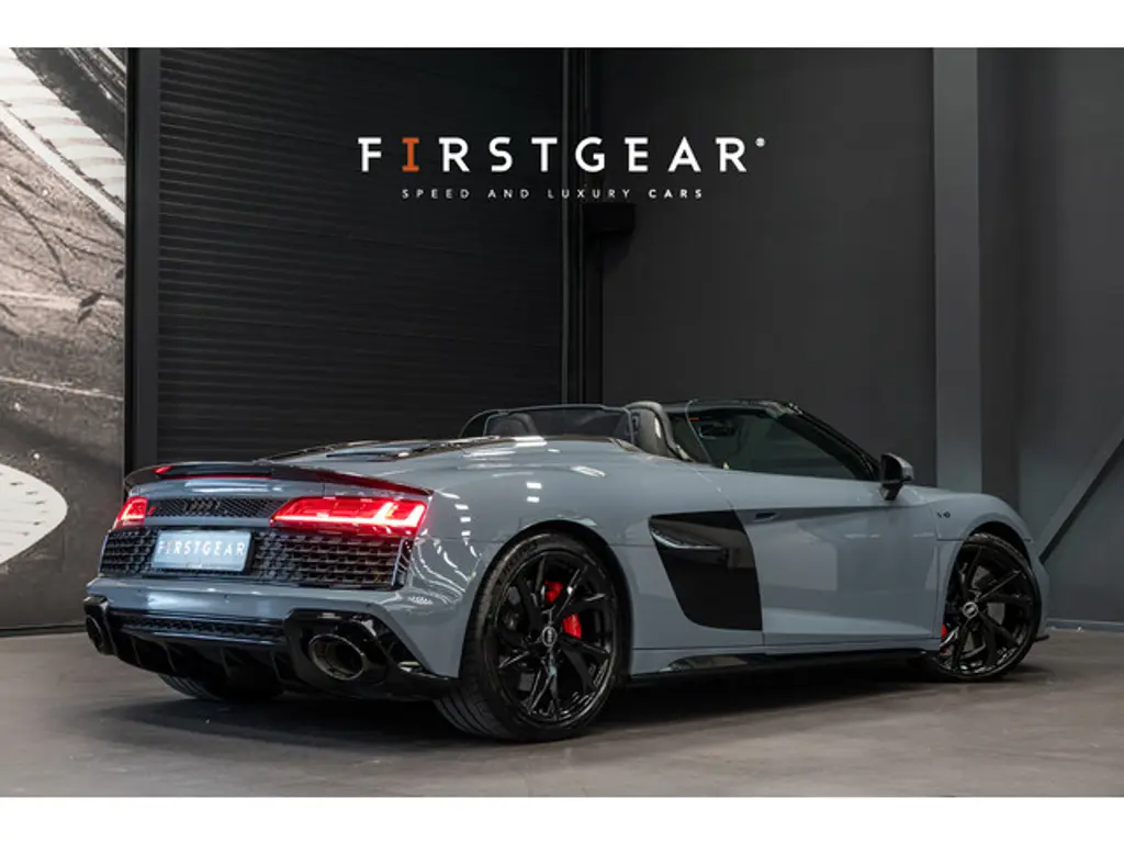 Audi R8 2