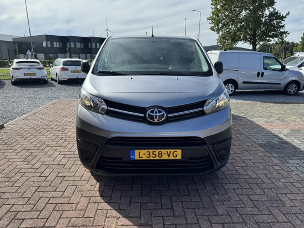 Toyota ProAce 2
