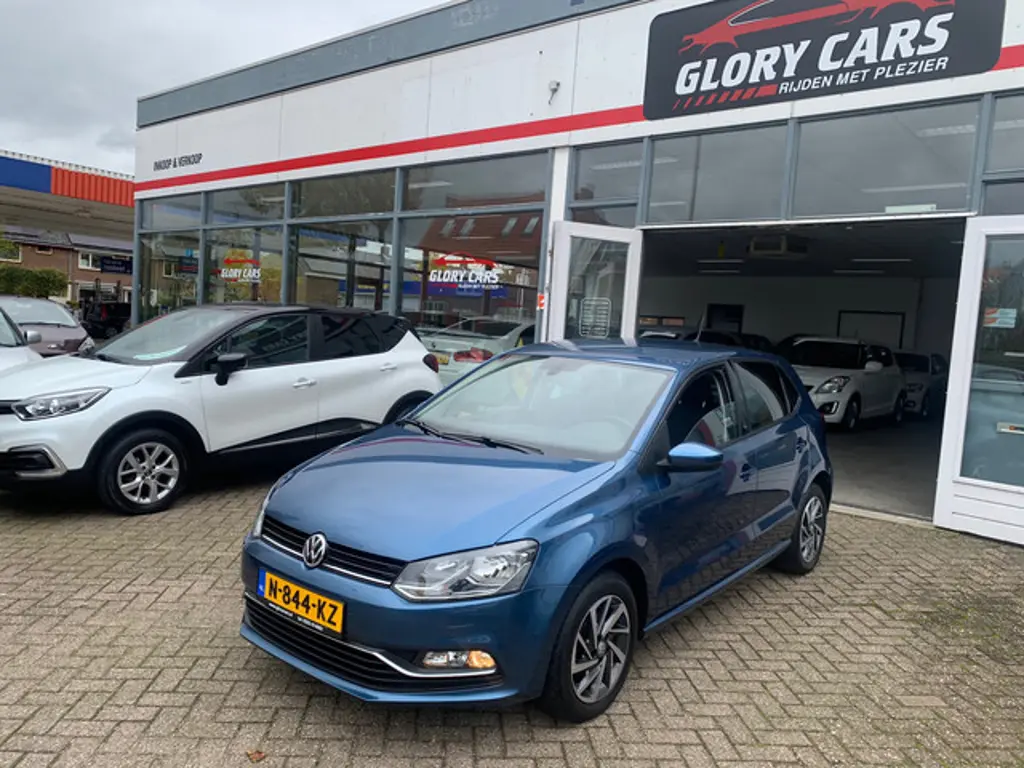 Volkswagen Polo 2