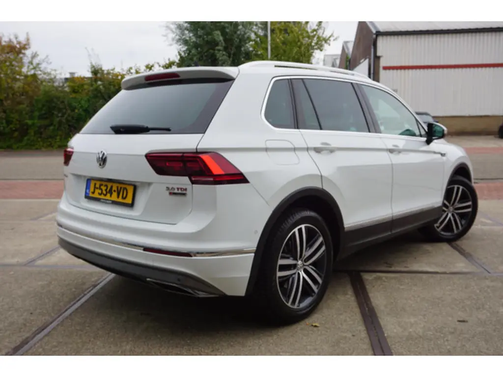 Volkswagen Tiguan 2