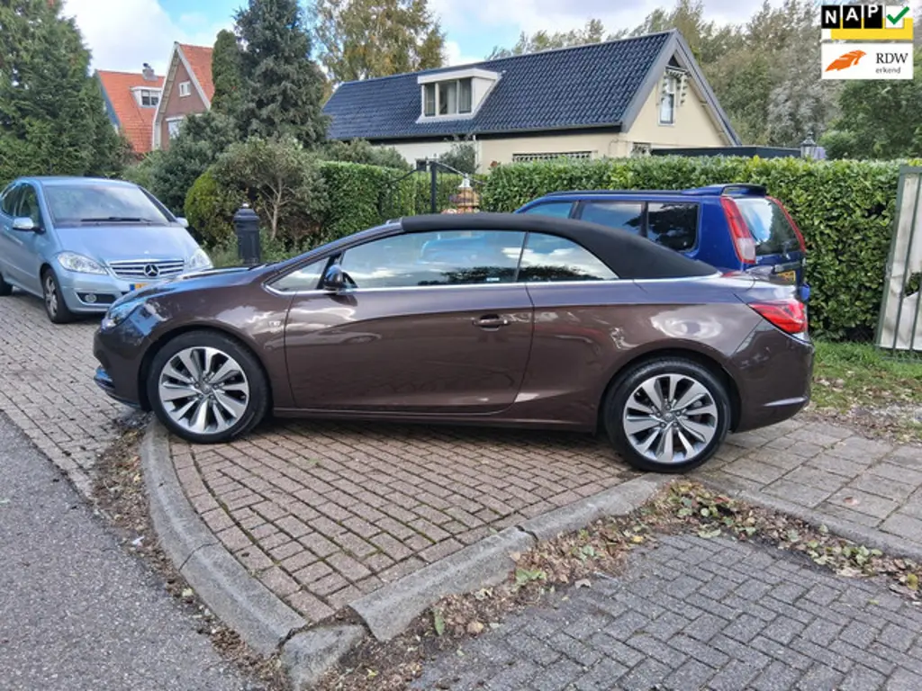 Opel Cascada
