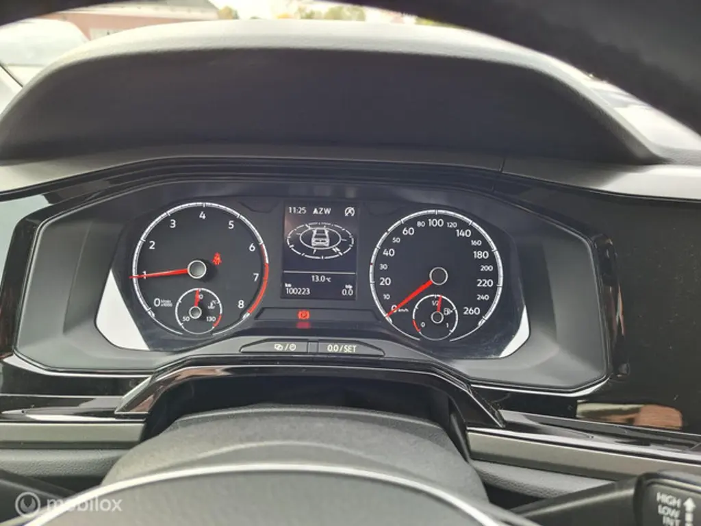 Volkswagen Polo 2