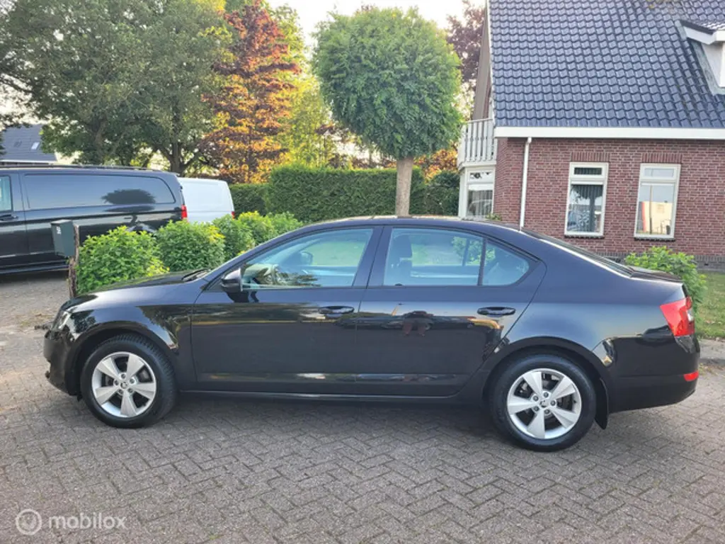 Škoda Octavia 2