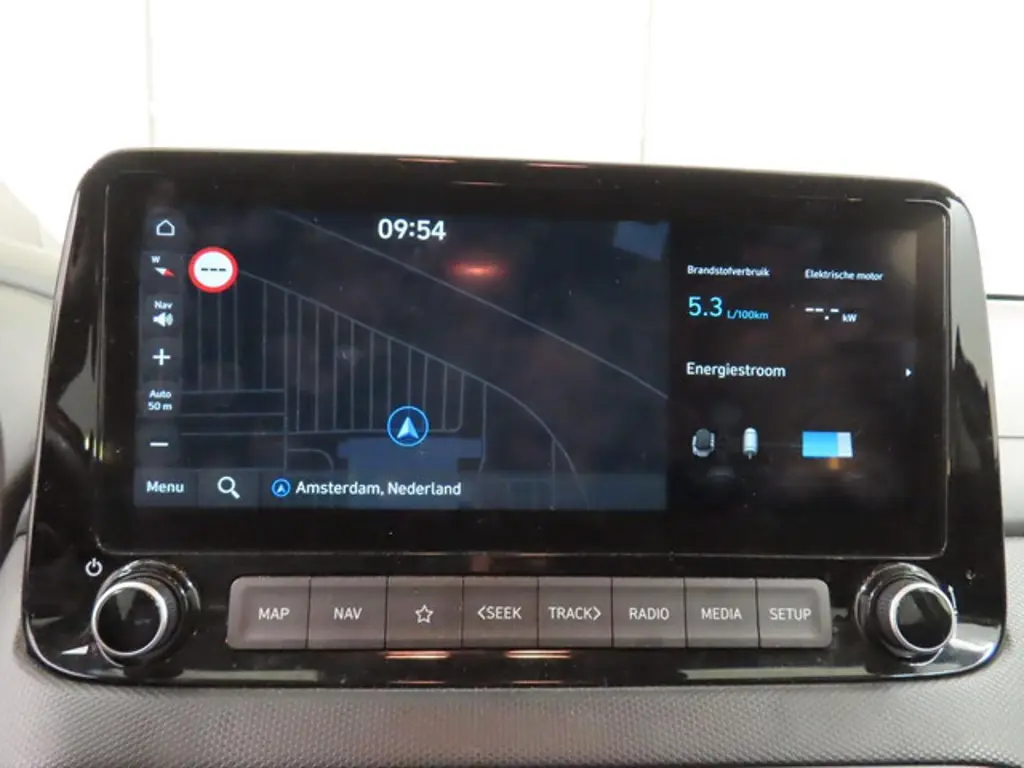Hyundai Kona 3