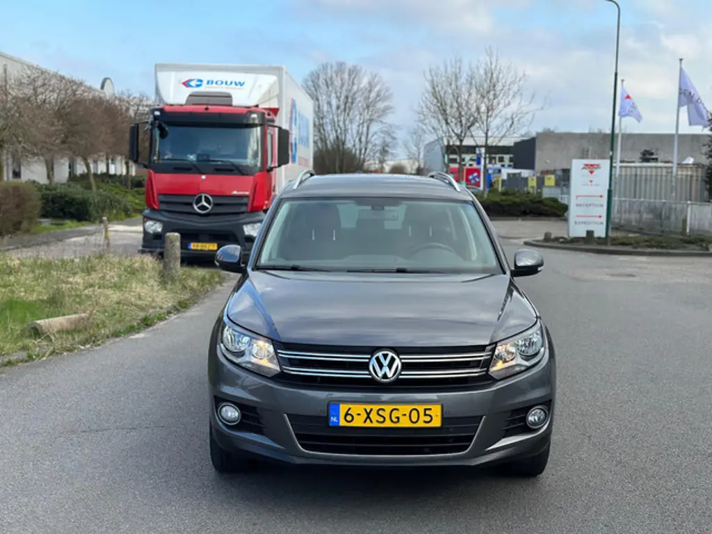 Volkswagen Tiguan 2