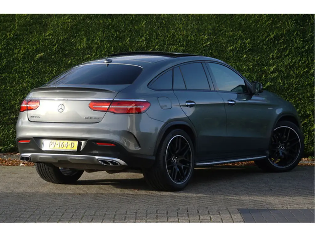 Mercedes-Benz GLE 2