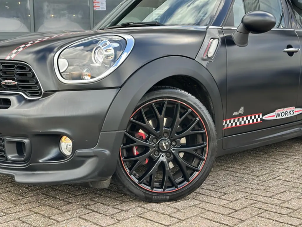 MINI Countryman 2