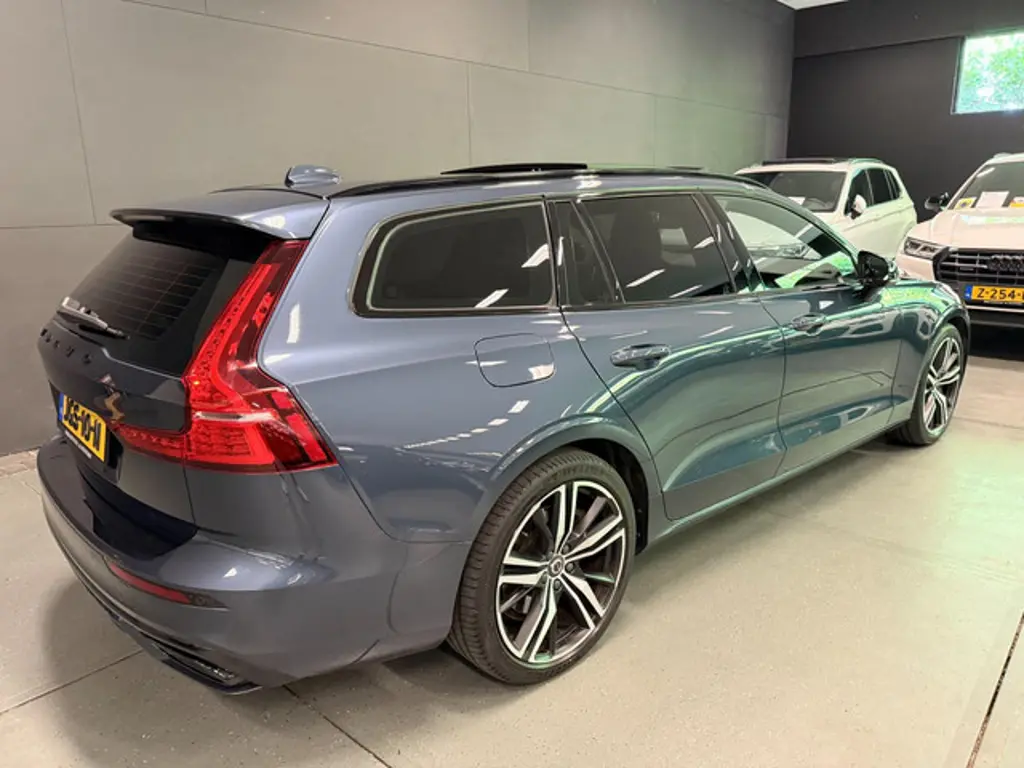 Volvo V60 3
