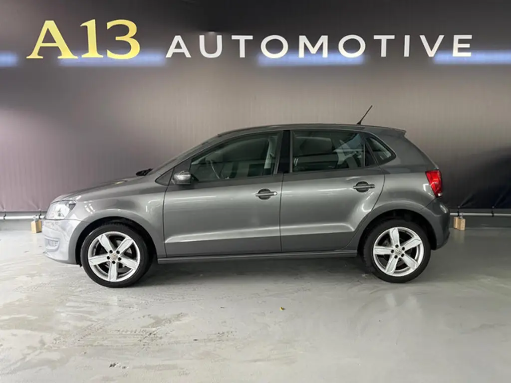 Volkswagen Polo 2