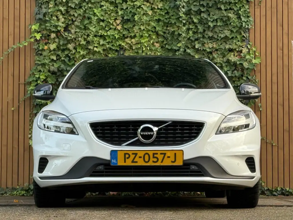 Volvo V40 2