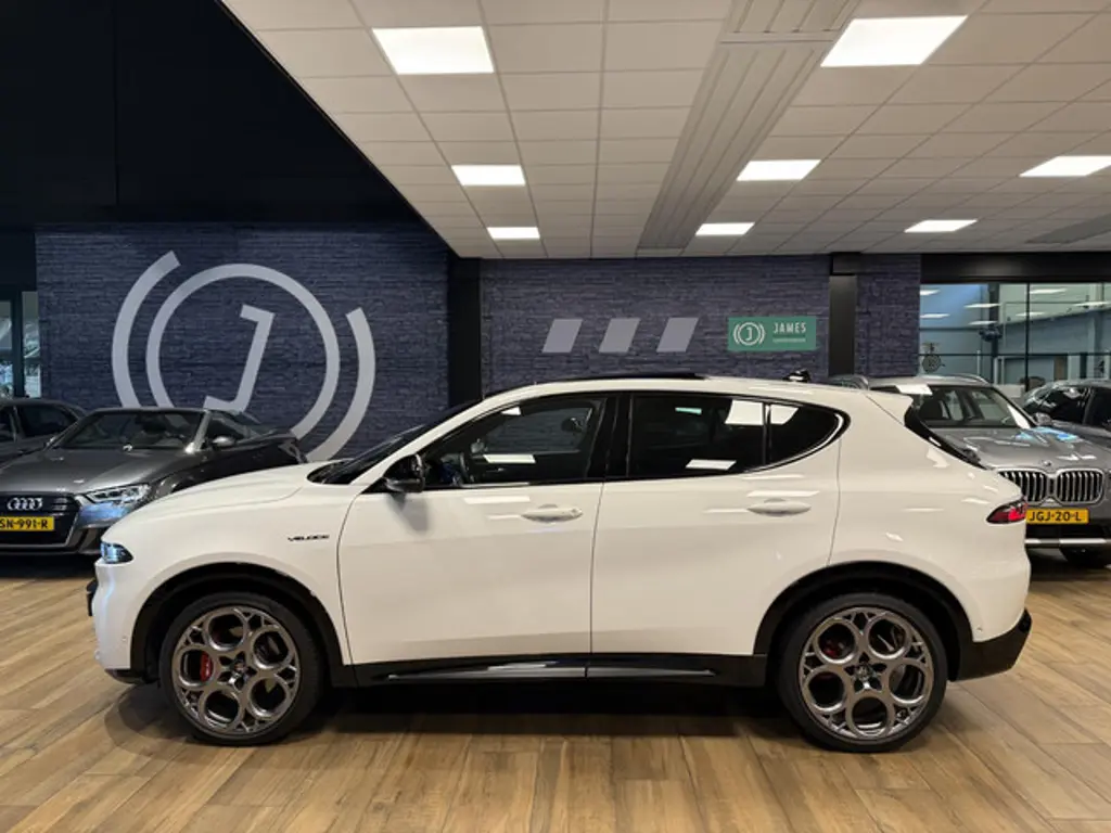 Alfa Romeo Tonale 2