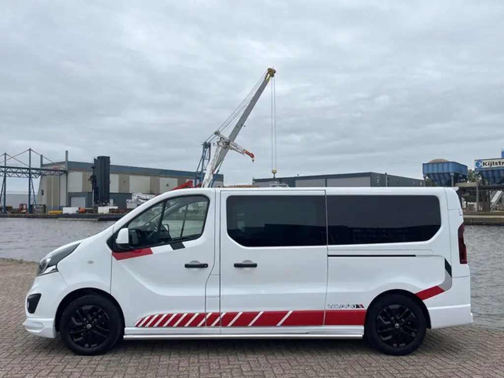 Opel Vivaro 3