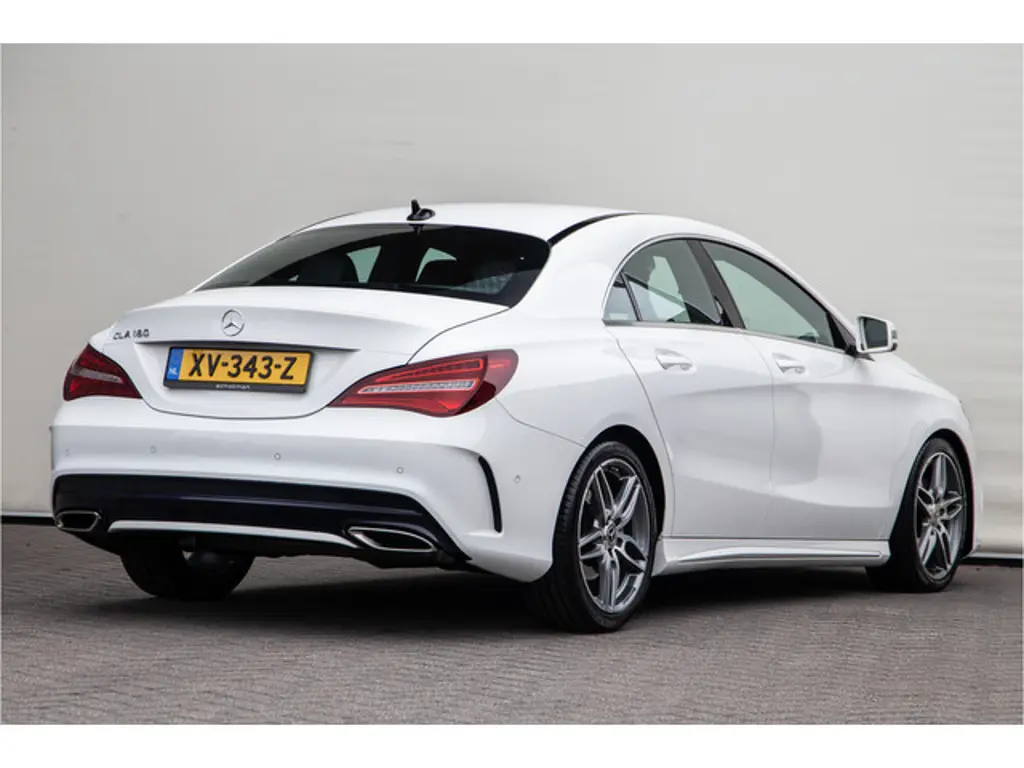 Mercedes-Benz CLA 2