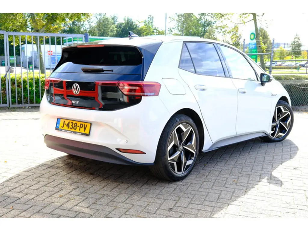 Volkswagen ID.3 3