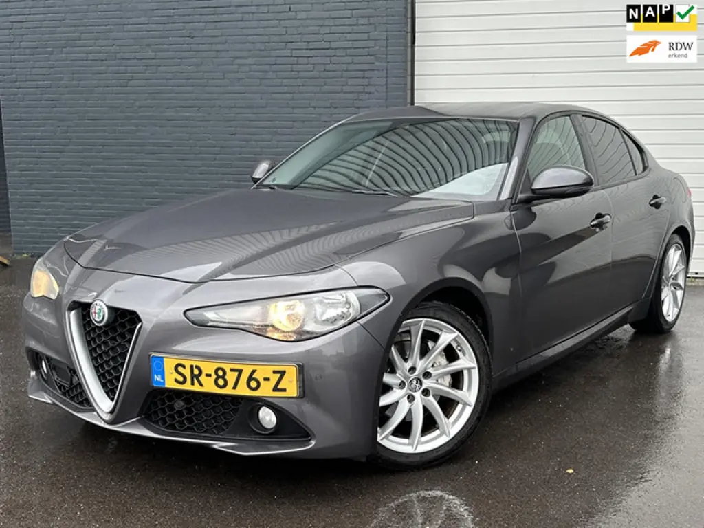 Alfa Romeo Giulia