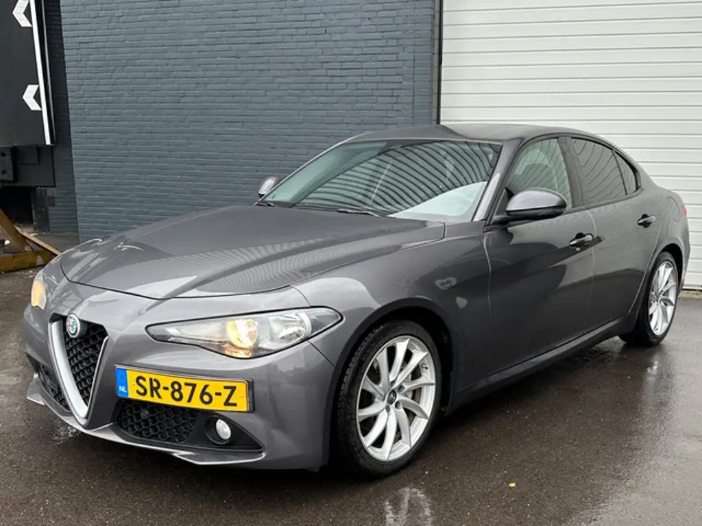 Alfa Romeo Giulia 2