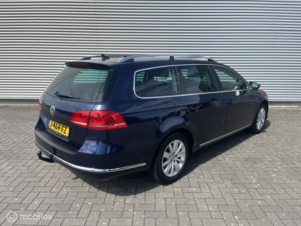 Volkswagen Passat 2