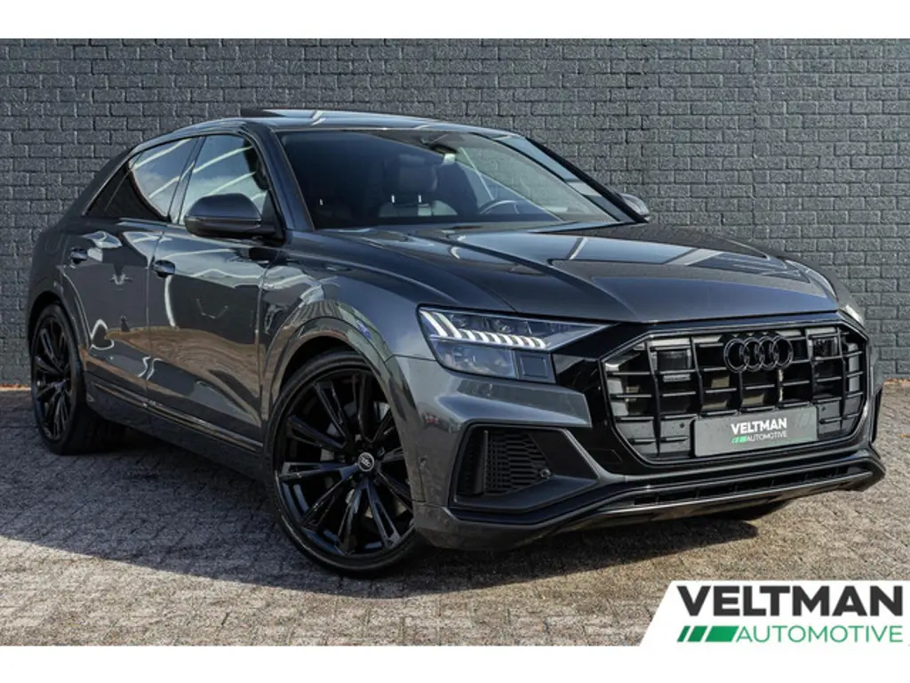 Audi Q8 2