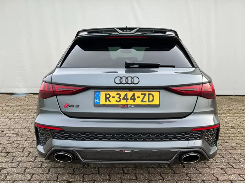 Audi RS3 3