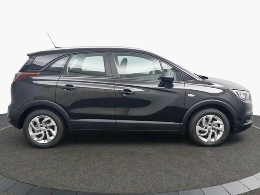 Opel Crossland X 3