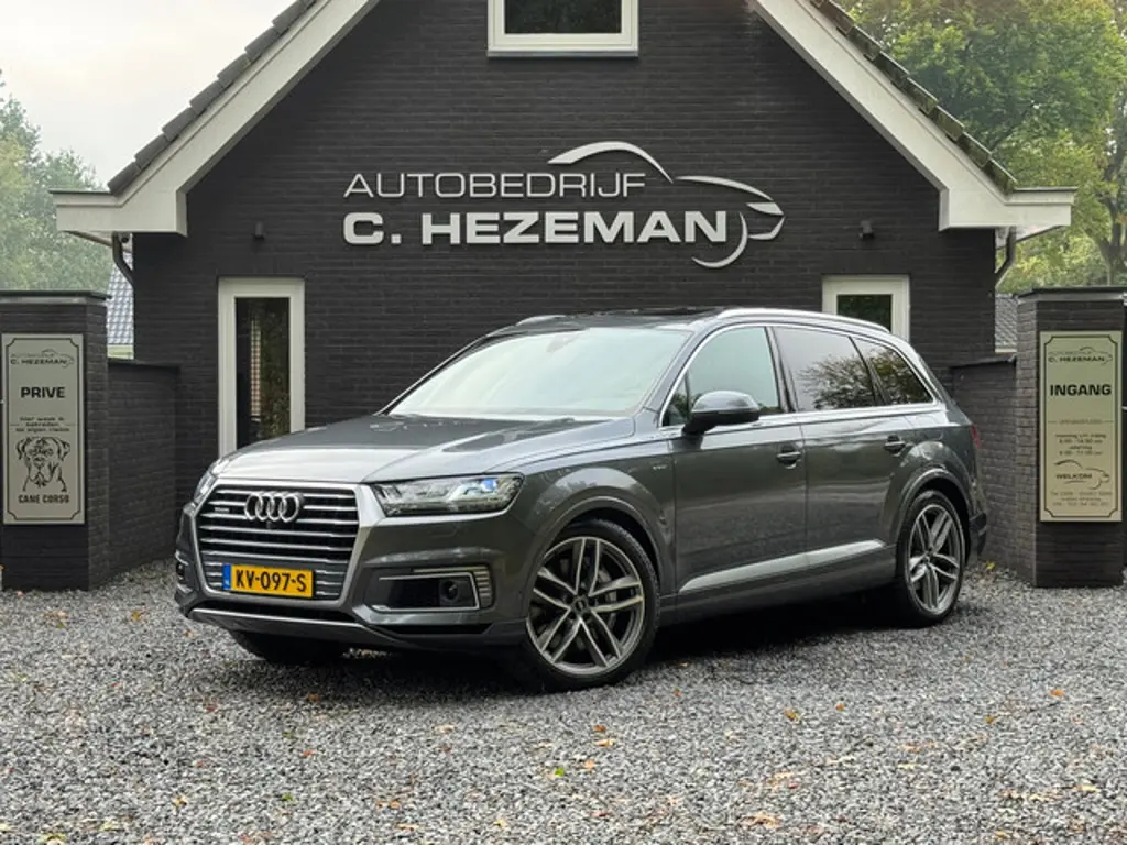 Audi Q7 2