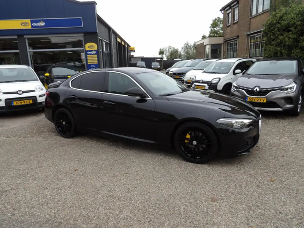 Alfa Romeo Giulia 2