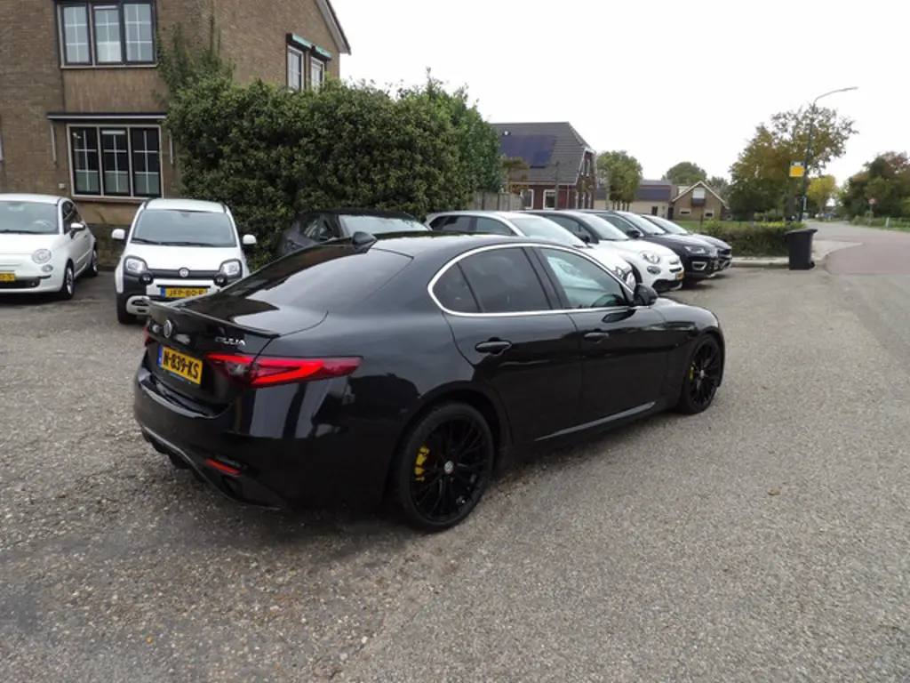 Alfa Romeo Giulia 3