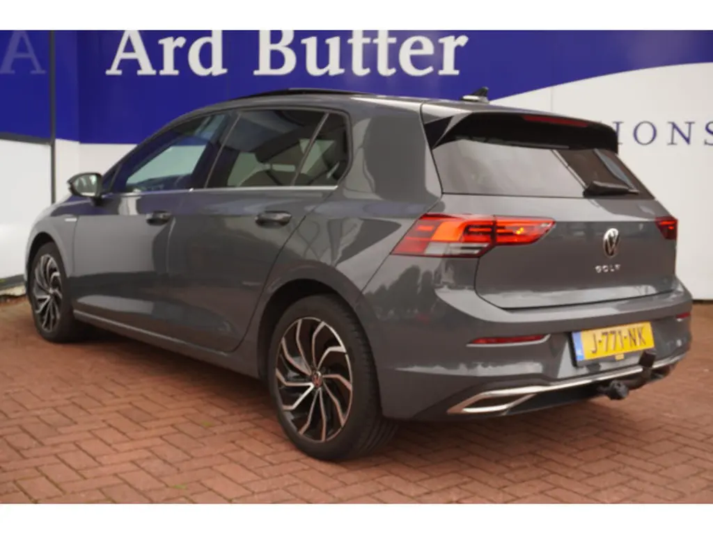 Volkswagen Golf 2