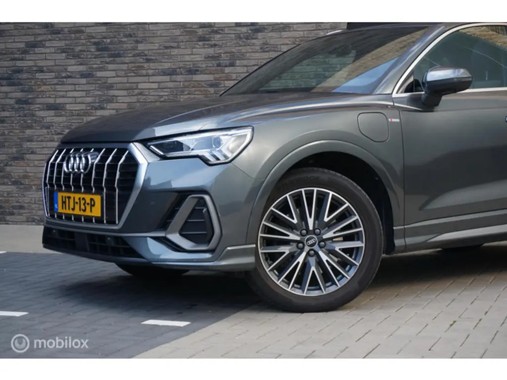 Audi Q3 3