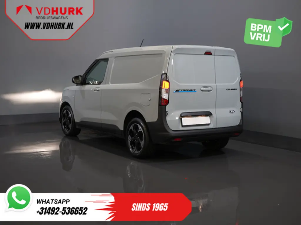 Ford Transit Courier 2