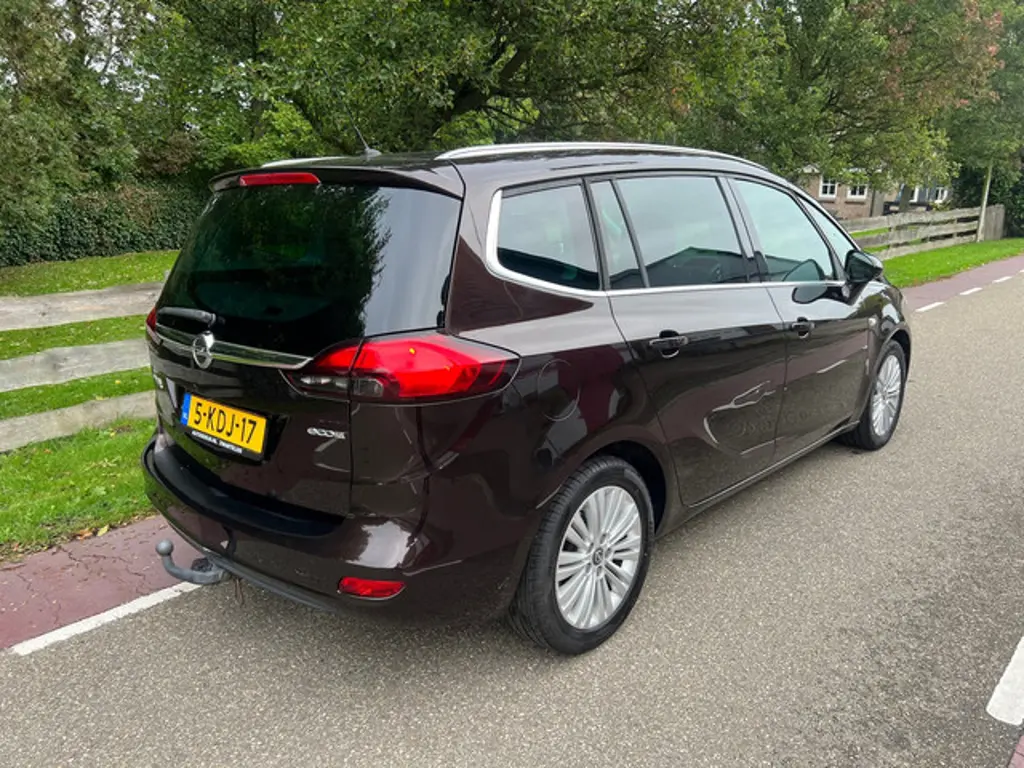 Opel Zafira 3