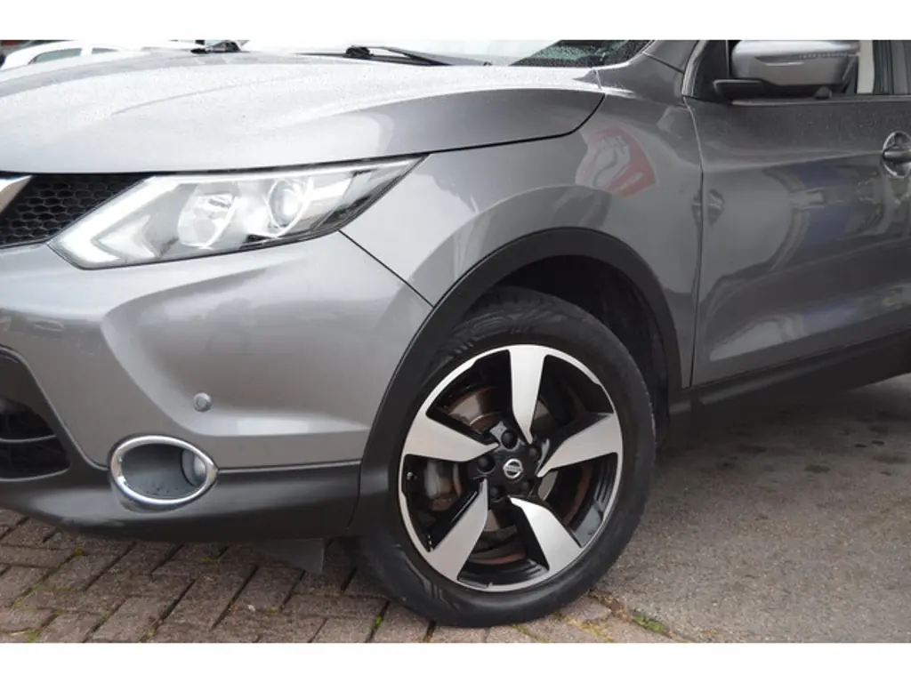 Nissan QASHQAI 2
