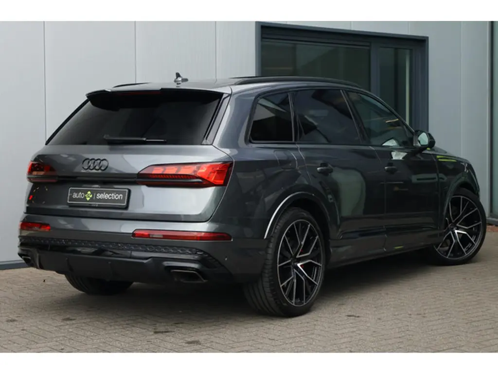 Audi Q7 2