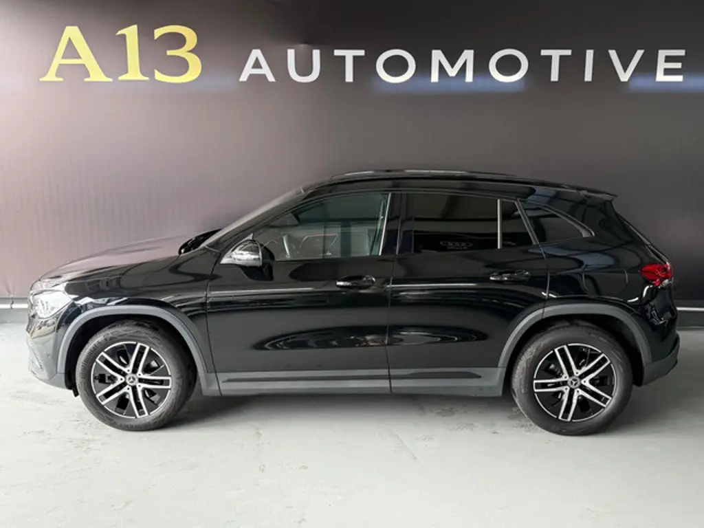 Mercedes-Benz GLA 2