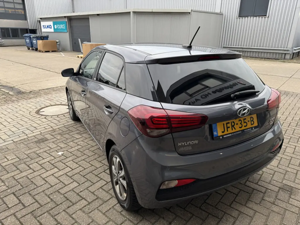 Hyundai i20 3