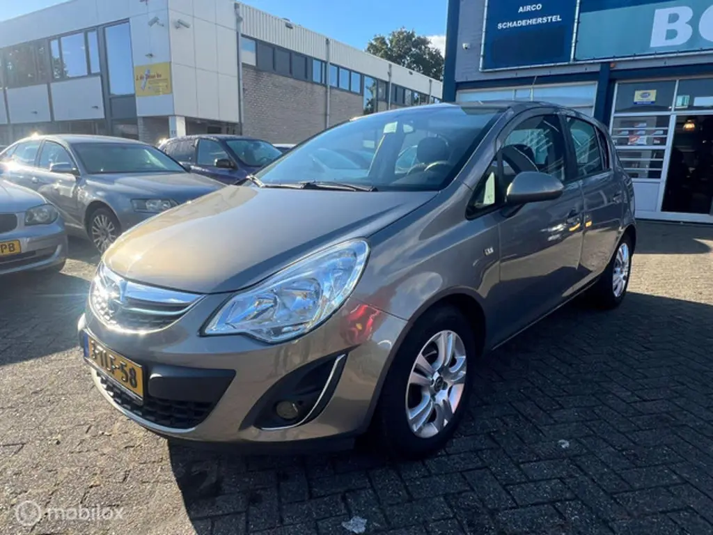 Opel Corsa 2