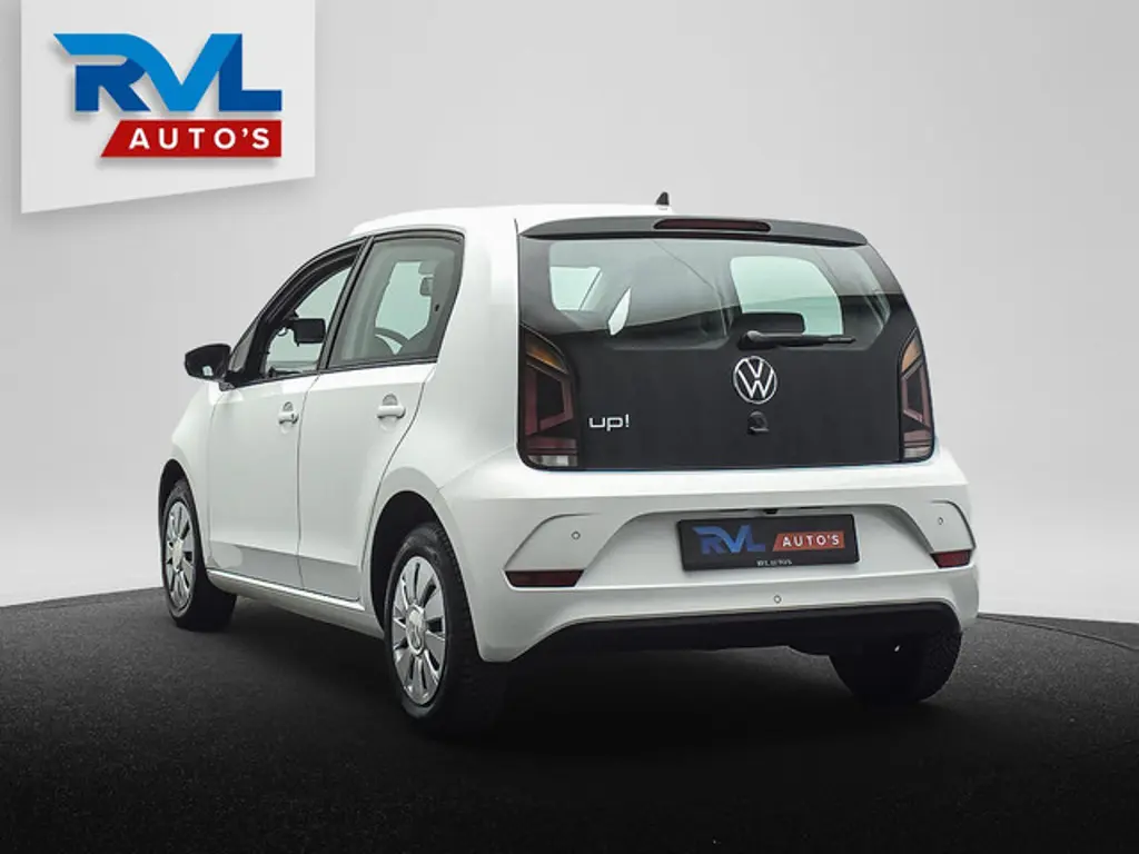 Volkswagen up! 3