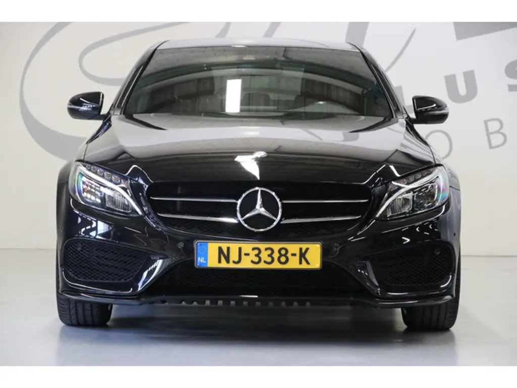 Mercedes-Benz C-Klasse 2