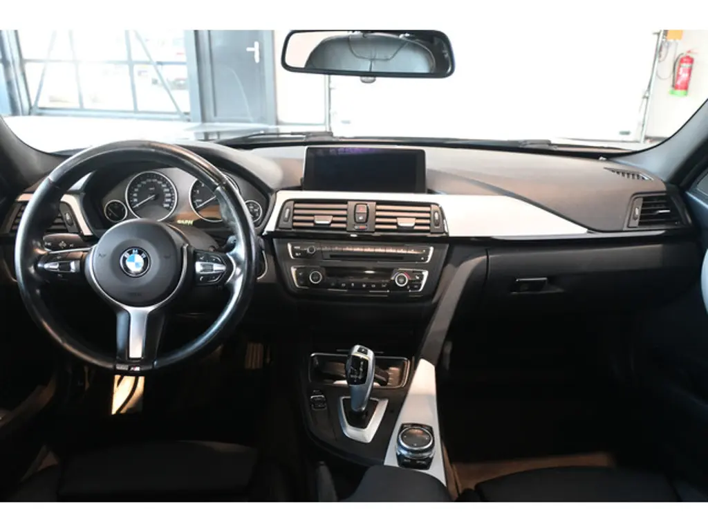 BMW 3 Serie 2