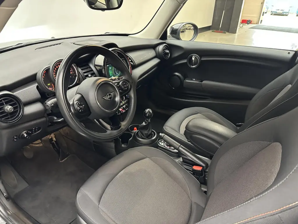 MINI Cooper 3