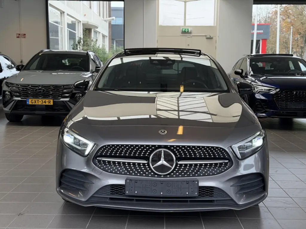 Mercedes-Benz A-Klasse 3