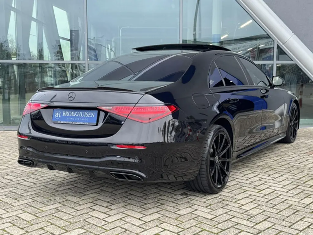 Mercedes-Benz S-Klasse 2