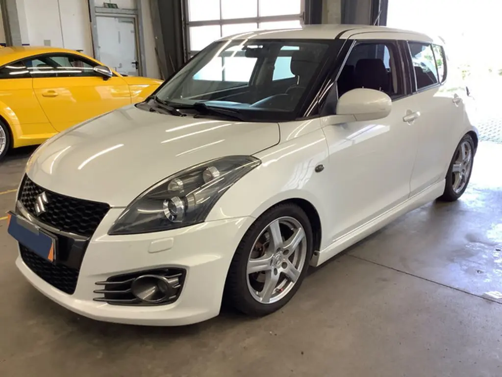 Suzuki Swift 2