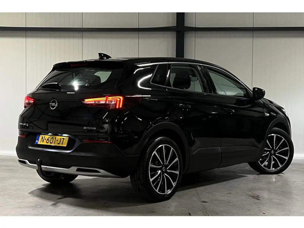 Opel Grandland X 3