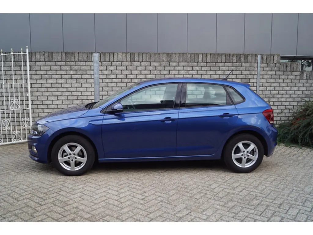 Volkswagen Polo 2