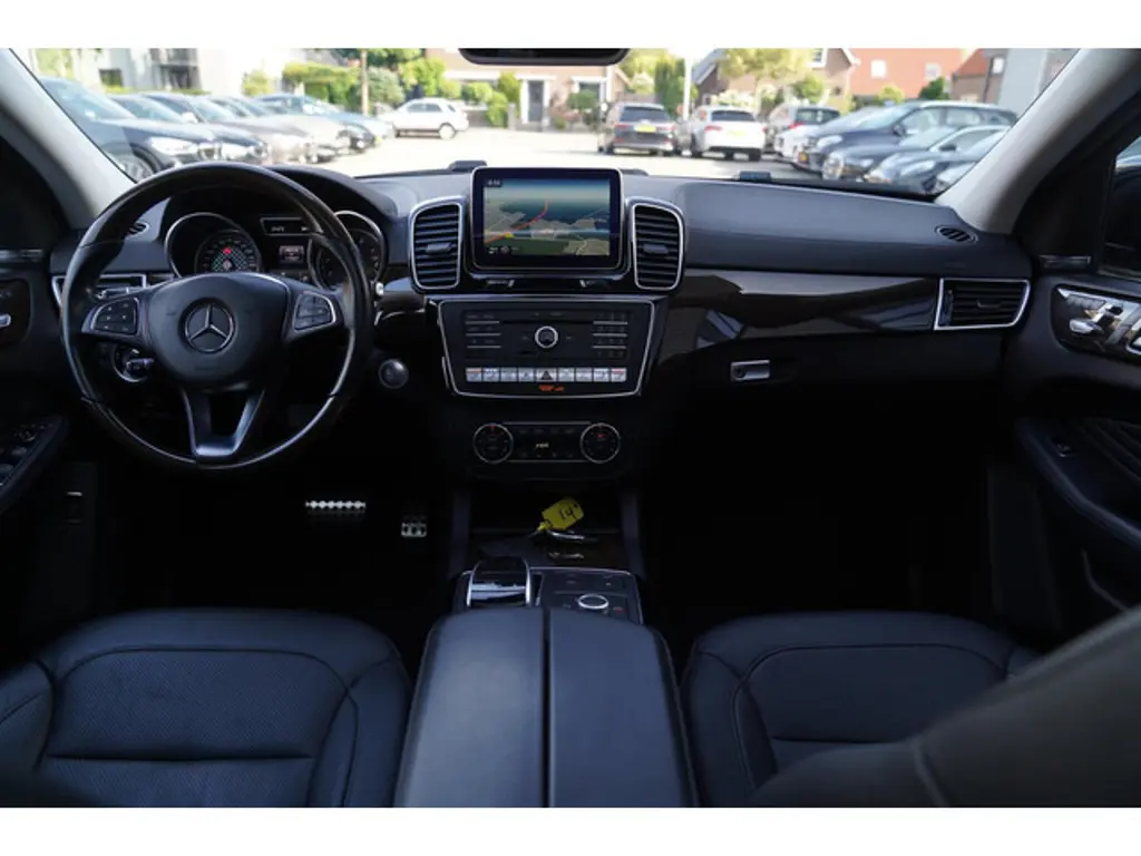 Mercedes-Benz GLE 3